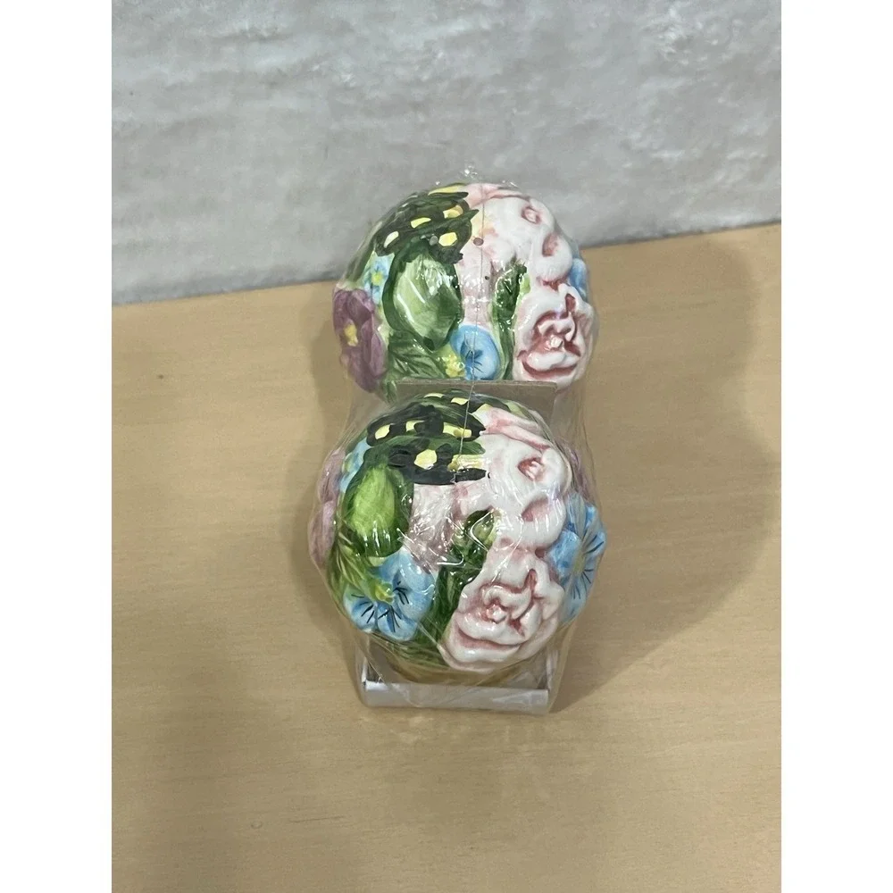 Ceramic Floral Basket Salt & Pepper Shakers Set in Box‎ Multicolor Spring